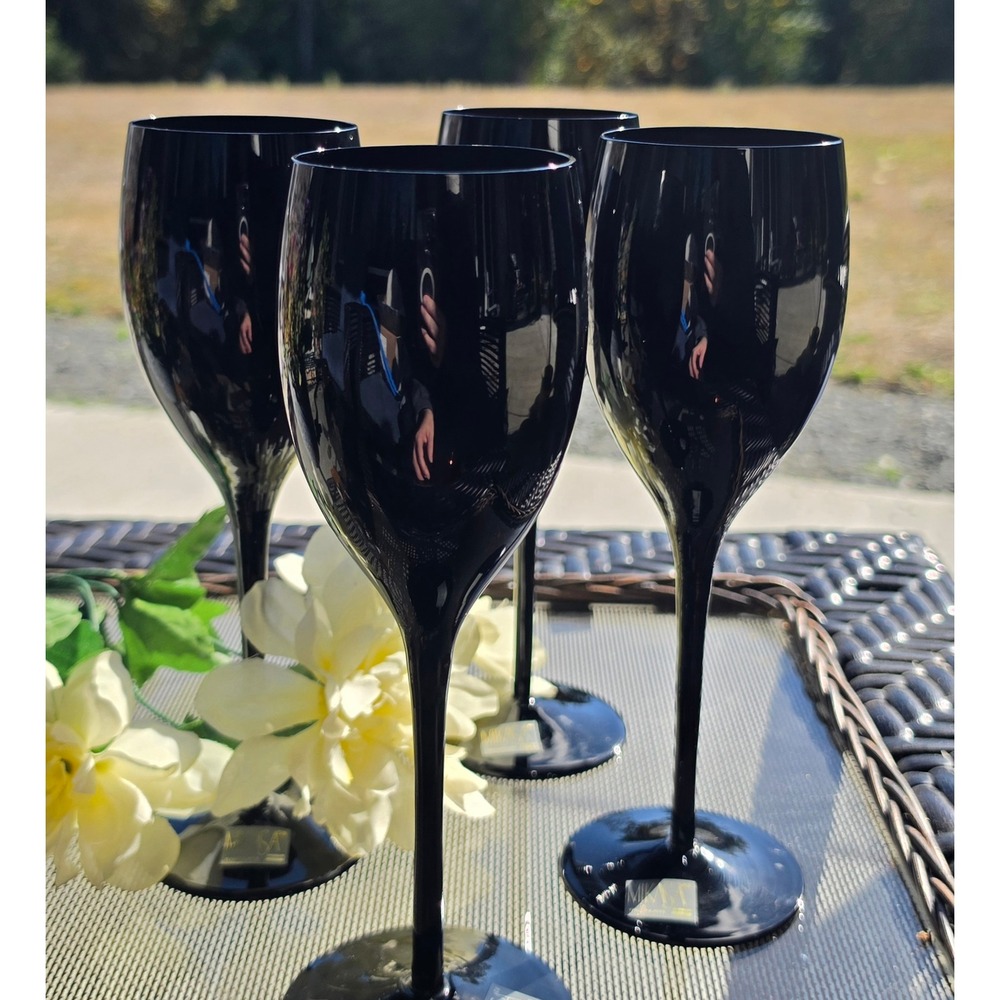 Vintage Mikasa Elite Black Wine Glasses - Set of 4 (Yugoslavia Stems)